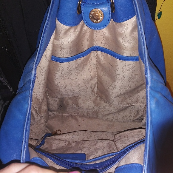 Michael Kors purse - Picture 5 of 5